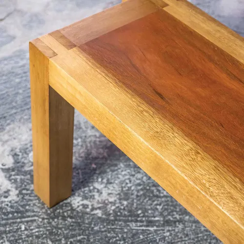 BANCO / PIE DE CAMA GAROPABA 1,38mt en Madera natural - Butacas, banquetas y puffs, Uruguay | Fundamento Muebles