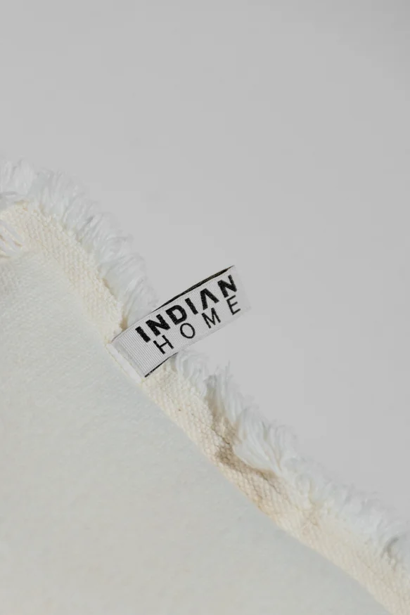 Almohadón Thames Rect - Beige Claro en Beige - Textiles, Uruguay | Indian, vista 2