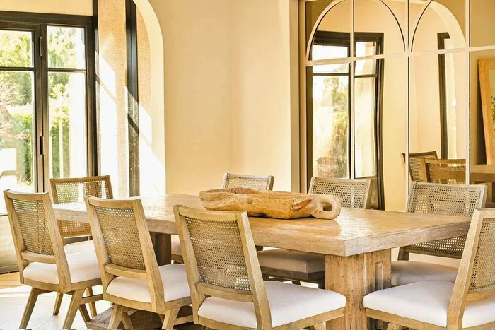 MESA COMEDOR PATAGONIA - 2.45 X 1.00 MTS en Madera natural - Mesas de comedor, Uruguay | La Iberica, vista 23