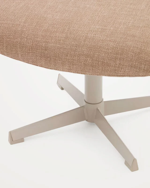 Reposapiés Jaspe - marrón claro y metal con acabado gris FSC 100% en Marrón - Butacas, banquetas y puffs, Uruguay | Kavehome, vista 4