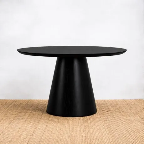 Mesa Cone 1.36cm - Mesas de comedor, Uruguay | Aihaus