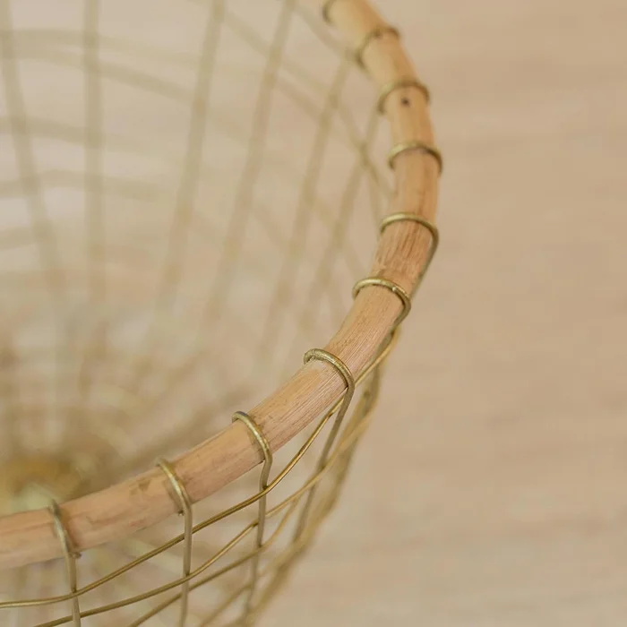 Canasto metal borde bamboo d25 en Dorado - Canastos, Uruguay | De Arcos, vista 3
