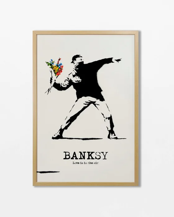 Banksy - Love es in the air en Multicolor - Láminas, Uruguay | La Cuadrería