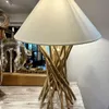 Lámpara de mesa Yasi en Off-white - Lámparas de mesa, Uruguay | Balihai, vista 1 de 4