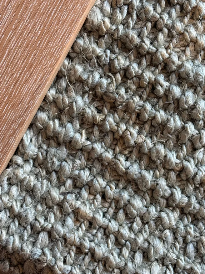 ALFOMBRA YUTE BASIC GRIS en Gris - Alfombras, Uruguay | Más Infinito Casa, vista 2