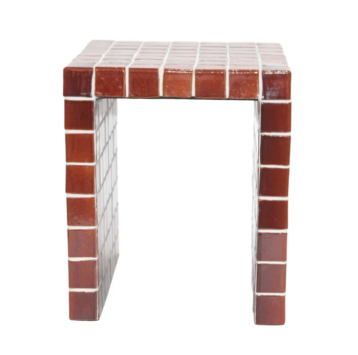 Mesa Lateral Ceramica Rojo Ilios Bordeaux en Rojo - Mesas de living, Uruguay | Divino, vista 3