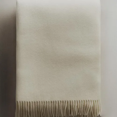 MANTA LANA - Textiles, Uruguay | Zara Home
