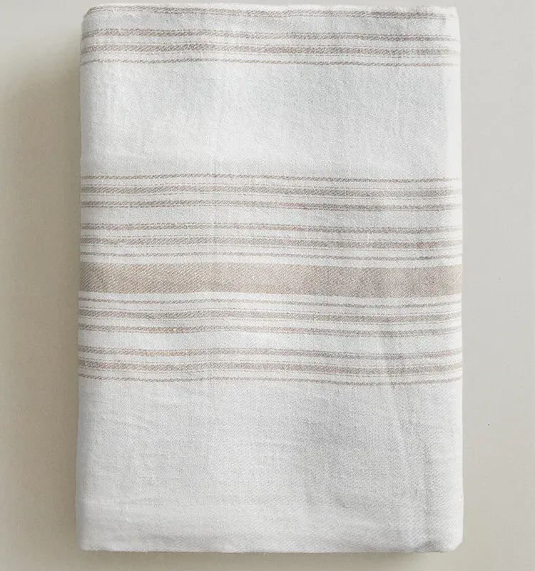 MANTA LINO RAYAS en Multicolor - Textiles, Uruguay | Zara Home
