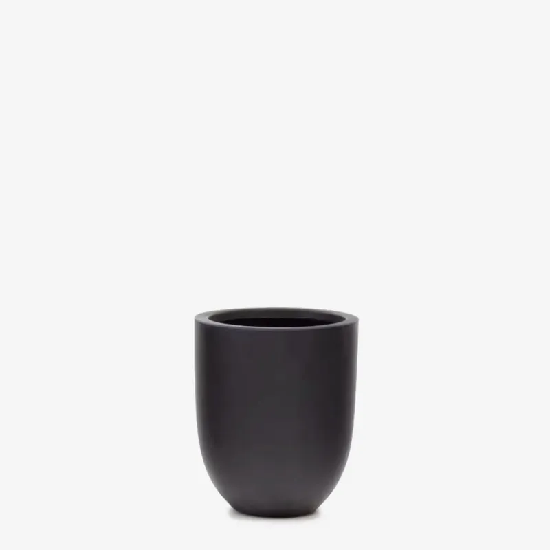Macetero Aiguablava de cemento negro Ø 39 cm en Negro - Muebles para el exterior, Uruguay | Kavehome