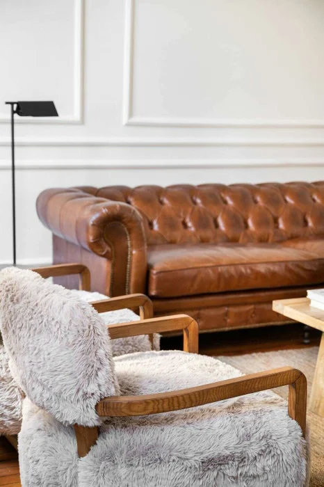 BUTACA WOOLY - WALNUT Y PELO LARGO en Beige - Butacas, banquetas y puffs, Uruguay | La Iberica, vista 11