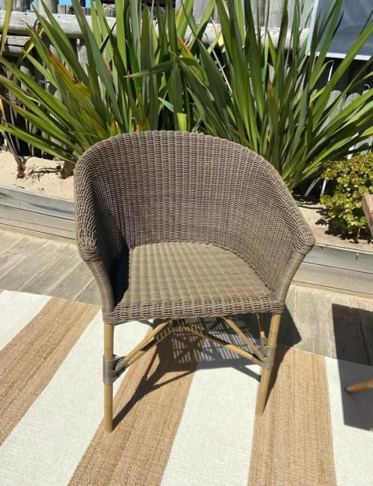 SILLA DOLLY en Gris - Sillas, Uruguay | Sentido Jose Ignacio, vista 5