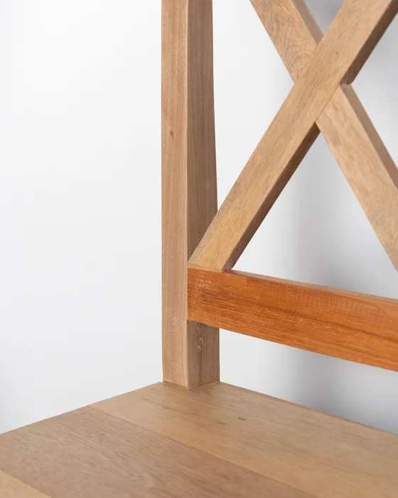 SILLA CISNE en Madera natural - Butacas, banquetas y puffs, Uruguay | Fundamento Muebles, vista 3