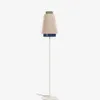 Lámpara de pie Yuvia de algodón con acabado beige y azul en Multicolor - Lámparas de pie, Uruguay | Kavehome, vista 1 de 5