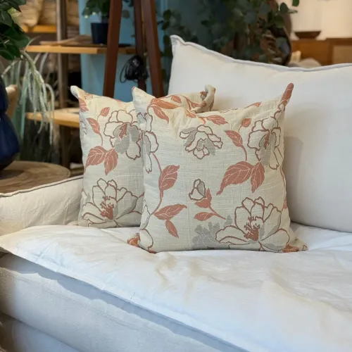 Almohadon beige con estampa - Textiles, Uruguay | FMB