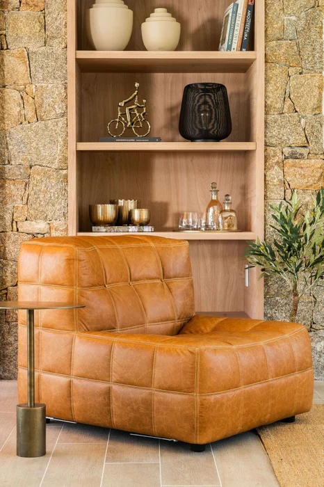 BUTACA COLUMBIA - CUERO ITALIANO CARAMELO en Marrón - Sillones y sofás, Uruguay | La Iberica, vista 28