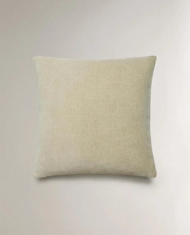 FUNDA COJÍN CHENILLA en Beige - Textiles, Uruguay | Zara Home, vista 4