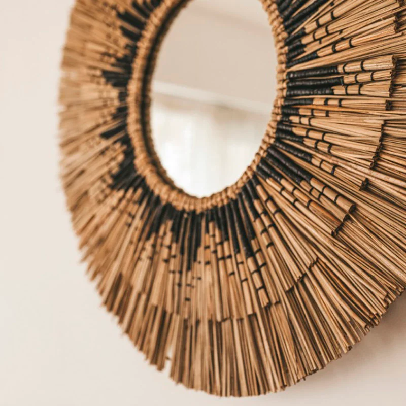 Espejo en fibra natural Hari 70cm en Madera natural - Espejos, Uruguay | Alta Gracia Deco, vista 3