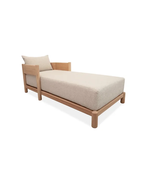CAMASTRO LARA OUTDOOR TEKA CON ALMOHADONES 175X89 en Beige - Muebles para el exterior, Uruguay | Más Infinito Casa