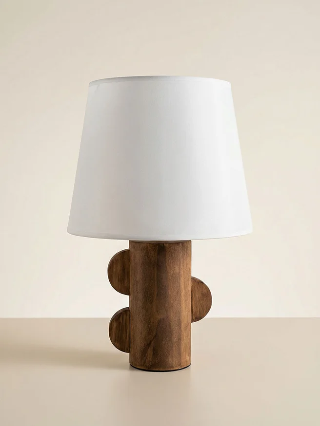 LÁMPARA FORMAS MADERA en Madera natural - Lámparas de mesa, Uruguay | Cabana, vista 2