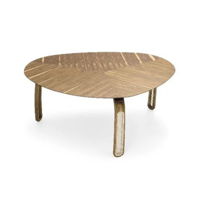 Mesa Comedor Triangular Dora - Tapa Cinamomo - c/ rattan Nogal en Madera natural - Mesas de comedor, Uruguay | Champagne Home, vista 2