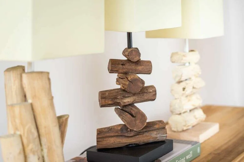 LAMPARA CRUZ en Madera natural - Lámparas de mesa, Uruguay | La Iberica, vista 7