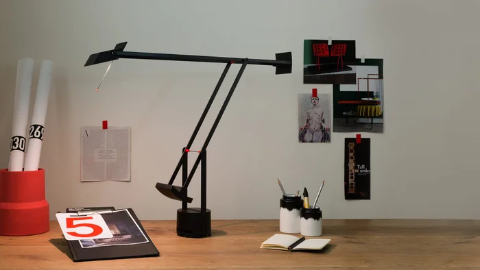Tizio Negro en Negro - Lámparas de mesa, Uruguay | Darko Lighting, vista 2