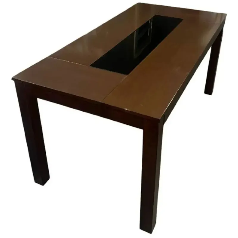 Mesa de comedor con vidrio negro - PRODUCTO CON DETALLES EN LA MADERA. en Marrón - Mesas de comedor, Uruguay | Champagne Home