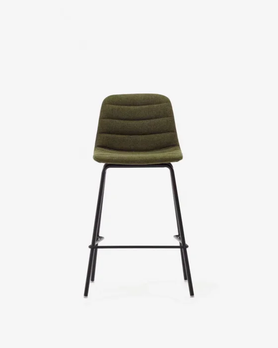 Taburete Zunilda de chenilla - verde oscuro y acero con acabado negro mate altura 65 cm en Verde - Butacas, banquetas y puffs, Uruguay | Kavehome, vista 6