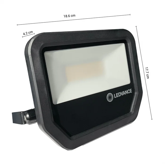 Proyector LED LEDVANCE OSRAM 30W Luz Fría en Negro - Lámparas colgantes, Uruguay | Serlux, vista 5