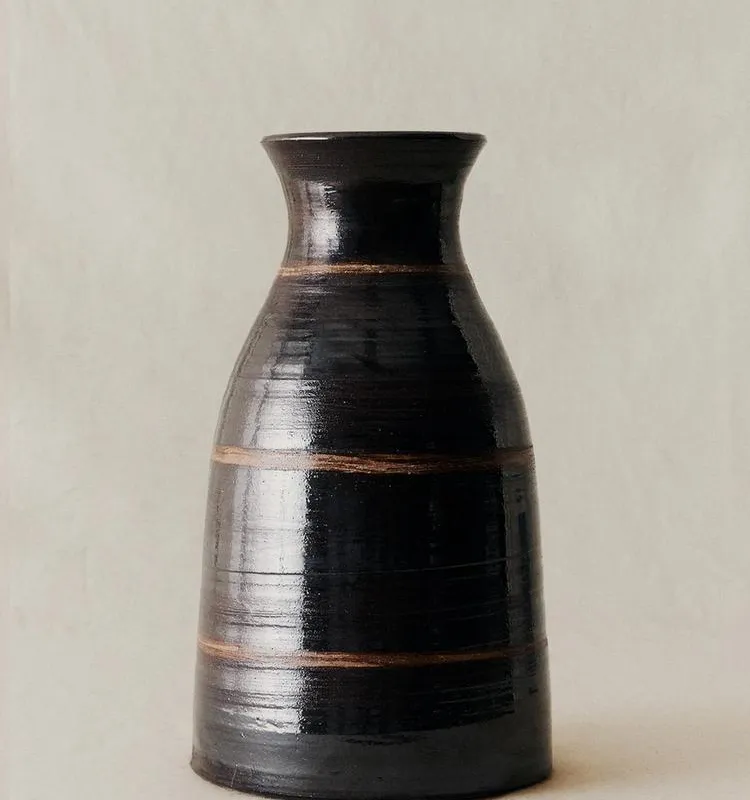 JARRÓN DECORATIVO ALTO en Negro - Jarrones, Uruguay | Zara Home