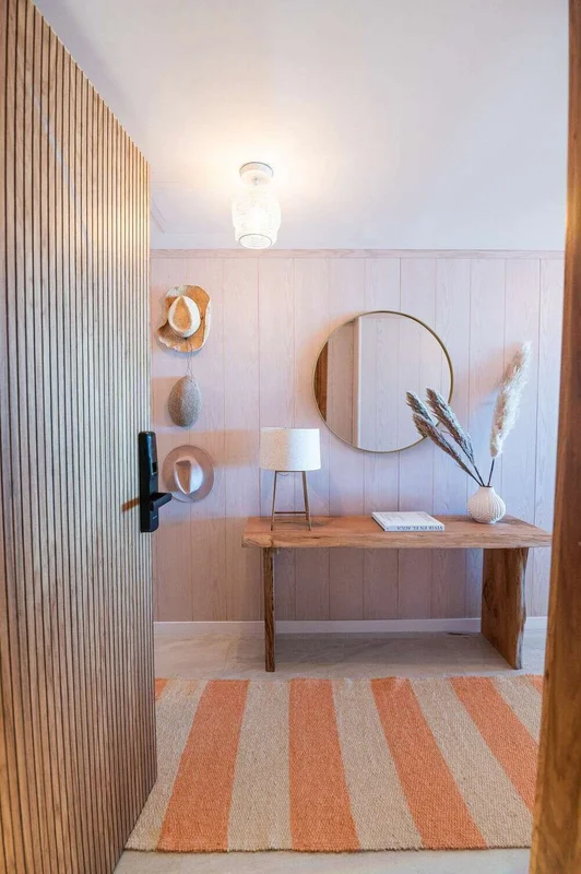 MESA DE ARRIMO IRREGULAR - NATURAL en Madera natural - Muebles para TV, Uruguay | La Iberica, vista 6