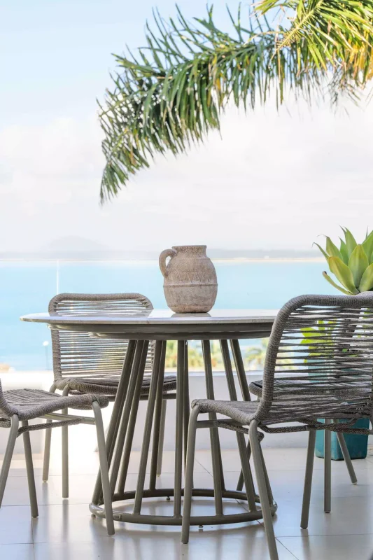 Mesa Biarritz en Fendi - Mesas de comedor, Uruguay | Balcony, vista 5