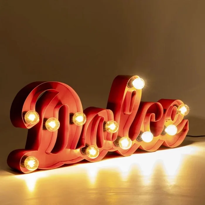LUMINARIA DE PARED LA DOLCE VITA ROJO  en Rojo - Lámparas de mesa, Uruguay | Viasono, vista 2
