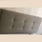 Respaldo de cama tapizado y madera en Madera natural - Respaldos de cama, Uruguay | Viladecó Muebles, vista 3
