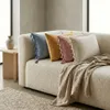 Almohadón Velvet Rectangular - Textiles, Uruguay | Indrana, vista 1 de 2