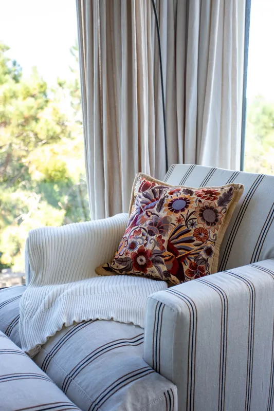 Almohadón ZAL crudo en Multicolor - Textiles, Uruguay | Almohadones ZAL
