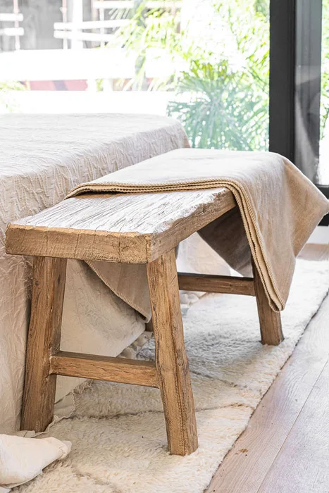 BANCO ISIDRO - OLMO - 1.10 X 33 en Madera natural - Butacas, banquetas y puffs, Uruguay | La Iberica