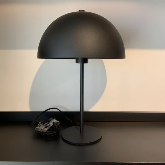 Lámpara Merel Negro 29,5x45 Cm en Negro - Lámparas de mesa, Uruguay | Aihaus