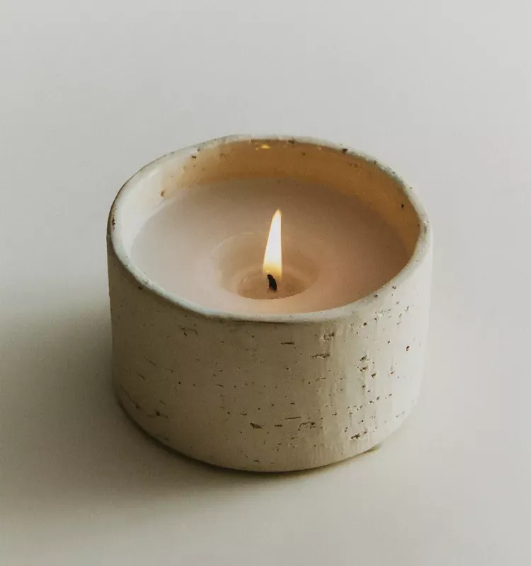 VELA DECORATIVA CERÁMICA - Velas y Portavelas, Uruguay | Zara Home