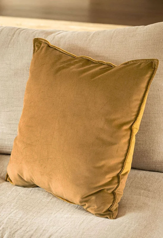 ALMOHADON TERCIOPELO ORO - 55 X 55 CMS en Dorado - Textiles, Uruguay | La Iberica, vista 14
