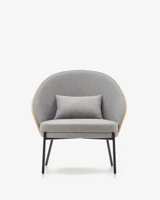 Butaca Eamy - gris claro chapado en fresno con acabado natural y metal con acabado negro en Gris - Butacas, banquetas y puffs, Uruguay | Kavehome, vista 5