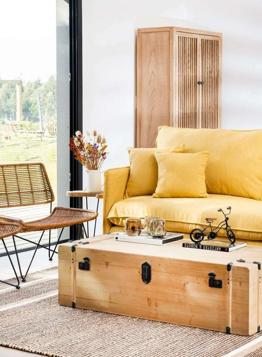 SILLON JOAQUINA - LINO ANTIMANCHAS MAIZ en Amarillo - Sillones y sofás, Uruguay | La Iberica, vista 6