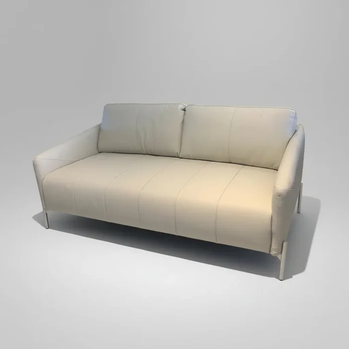 SOFA 2 CUERPOS - 100% CUERO - MODELO SANTIAGO - COLOR PERLA - PATAS CHAMPAGNE en Beige - Sillones y sofás, Uruguay | Champagne Home, vista 2