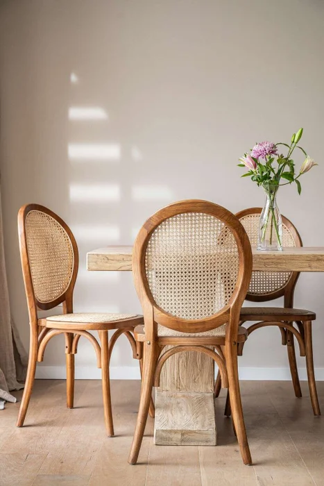 SILLA VERONA - AVELLANA en avellana - Sillas, Uruguay | La Iberica, vista 2