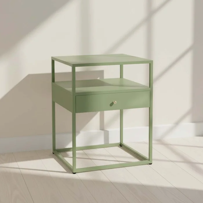 Mesa Lateral Baja Metal Verde Olivia en Verde - Mesas de living, Uruguay | Divino