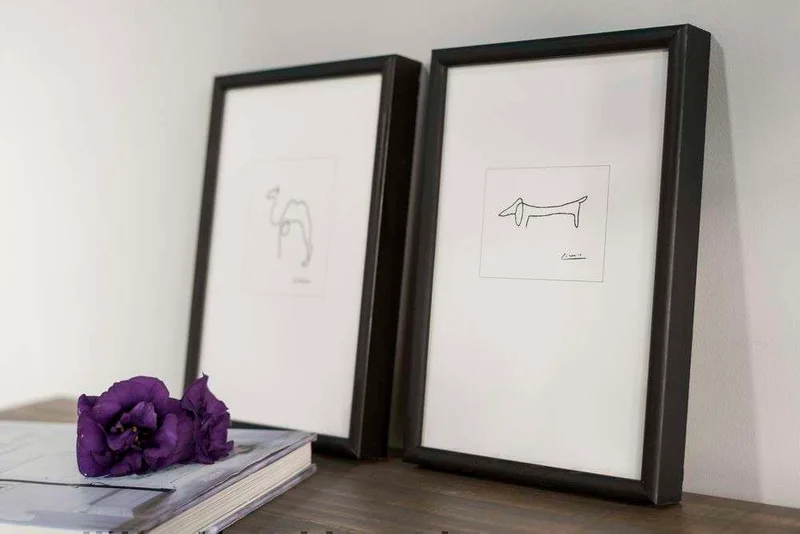 CUADRITO PERRO SALCHICHA DE PICASSO en Blanco - Decoración de pared, Uruguay | La Iberica, vista 3