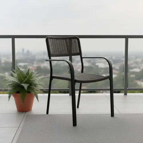 Silla Exterior Rattan-sintetico-y-acero Marron Pekin en Marrón - Muebles para el exterior, Uruguay | Divino