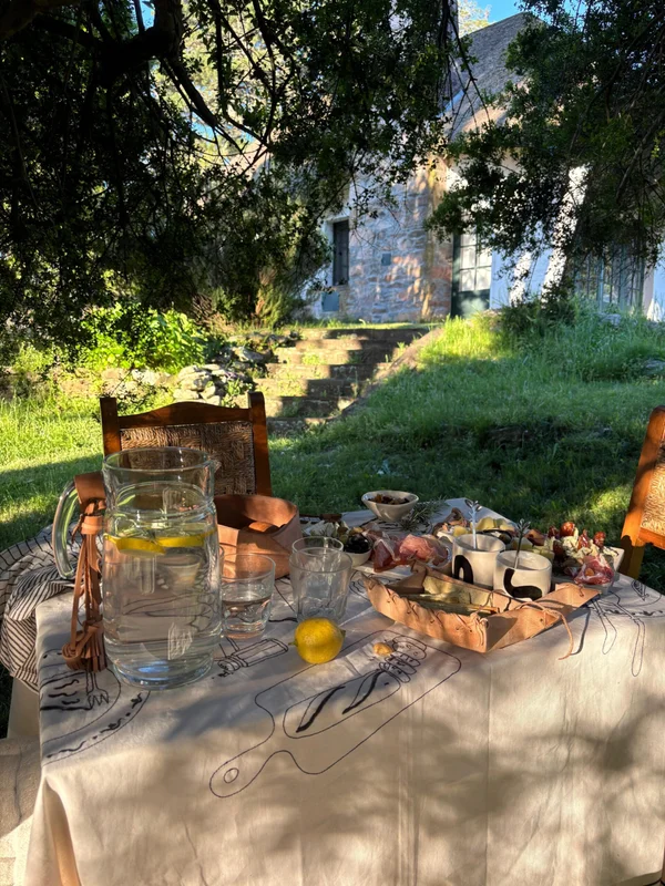 Jarra con flecos de cuero marrón - Decoración, Uruguay | Dreams On Time, vista 15