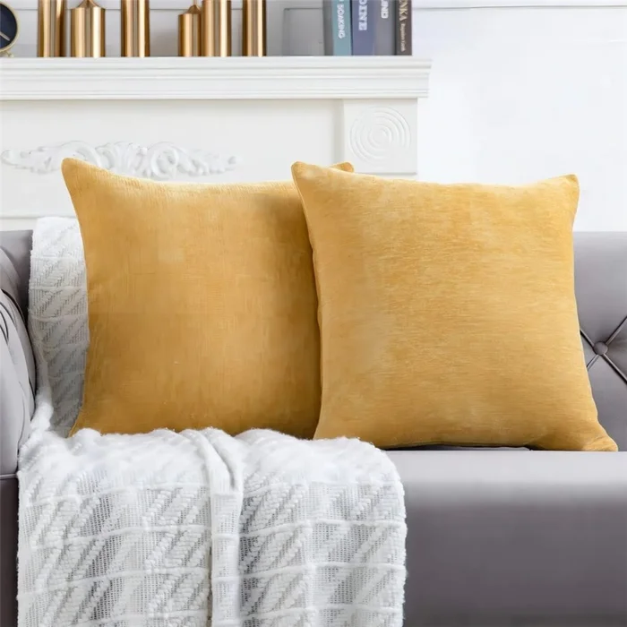 ALMOHADON VELVET 40x40CM BEIGE en Beige - Textiles, Uruguay | Decohogar, vista 3