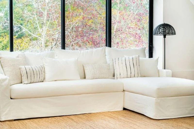 SILLON SOFIA RINCONERO - JEAN en Blanco - Sillones y sofás, Uruguay | La Iberica, vista 3